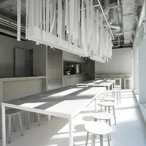 ホステル 「泊まれる本屋」book And Bed Tokyo 心斎橋, 大阪市
